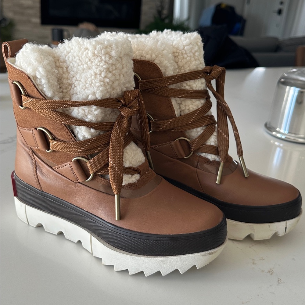 Women’s Brown and Cream Winter Boots